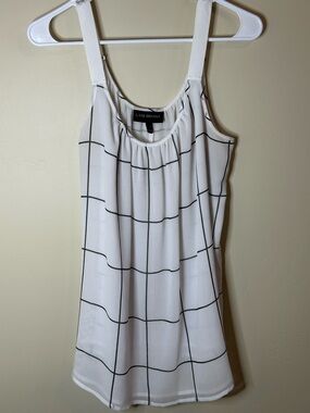 Lane Bryant Size 14 White and Black Windowpane Tank Top P2P 22”